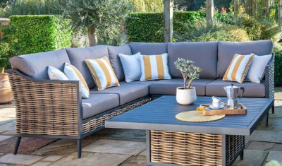 Outdoors Coffee Table 